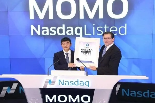 探探、陌陌这些社交软件到底是靠什么盈利的啊？